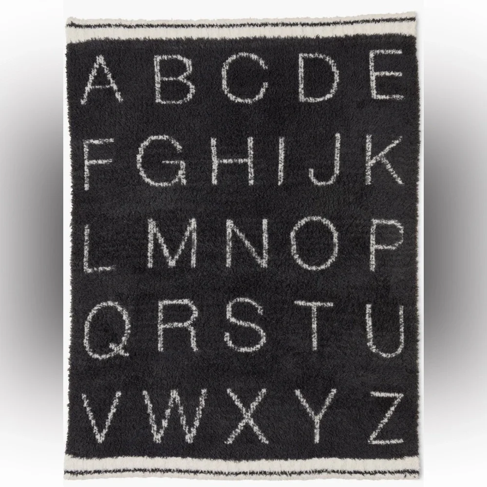 NWT Barefoot Dreams Black & White Cozy Stroller Blanket - 30” x 40”